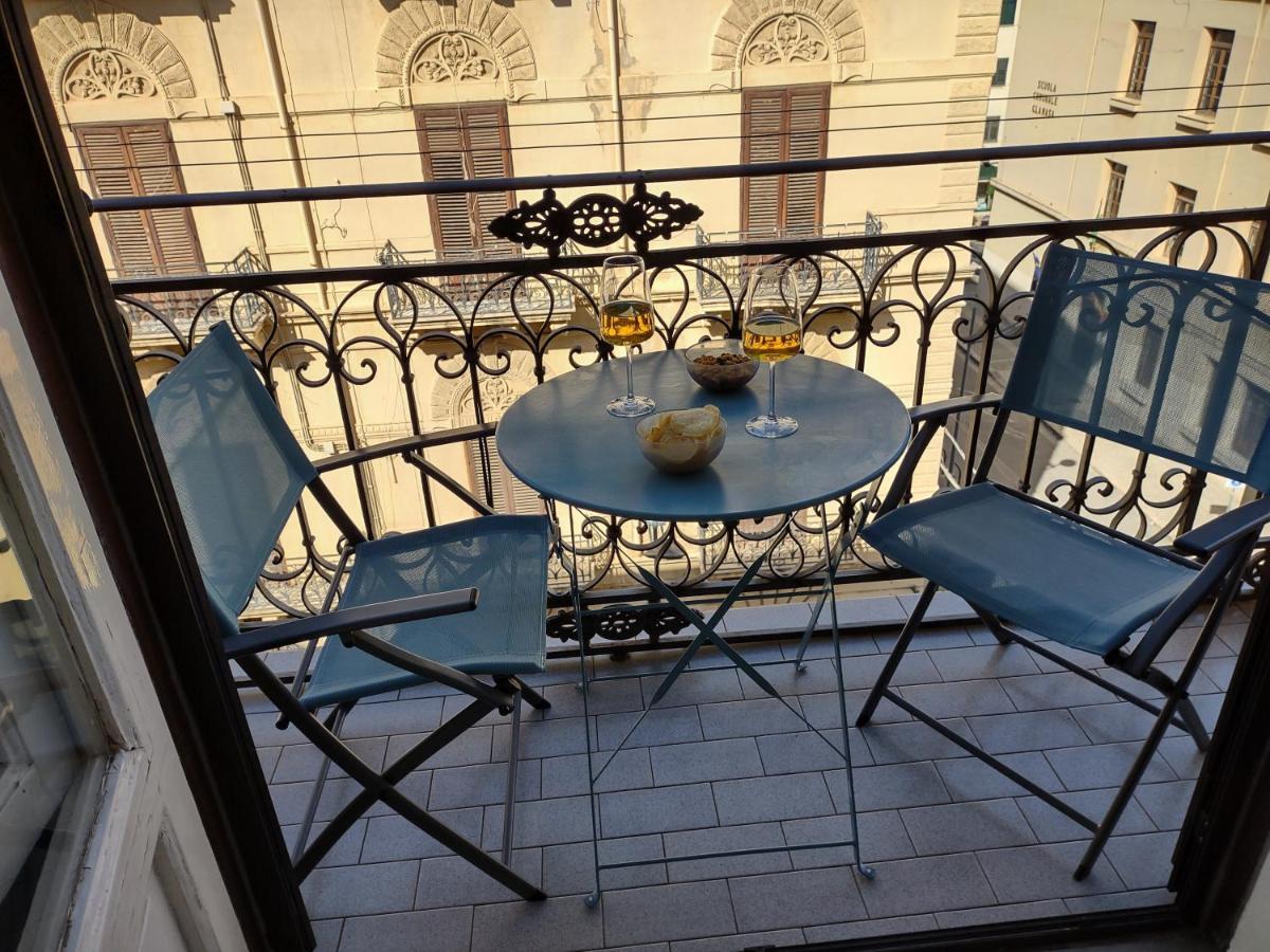 Central Apartment A Due Passi Dal Porto Palermo Ngoại thất bức ảnh